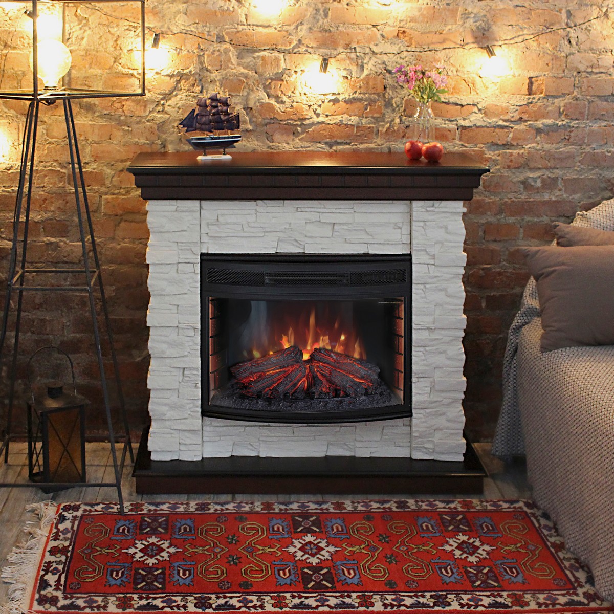 Электрокамин RealFlame Elford 25 AO античный дуб с Firefield 25 S IR S IR
