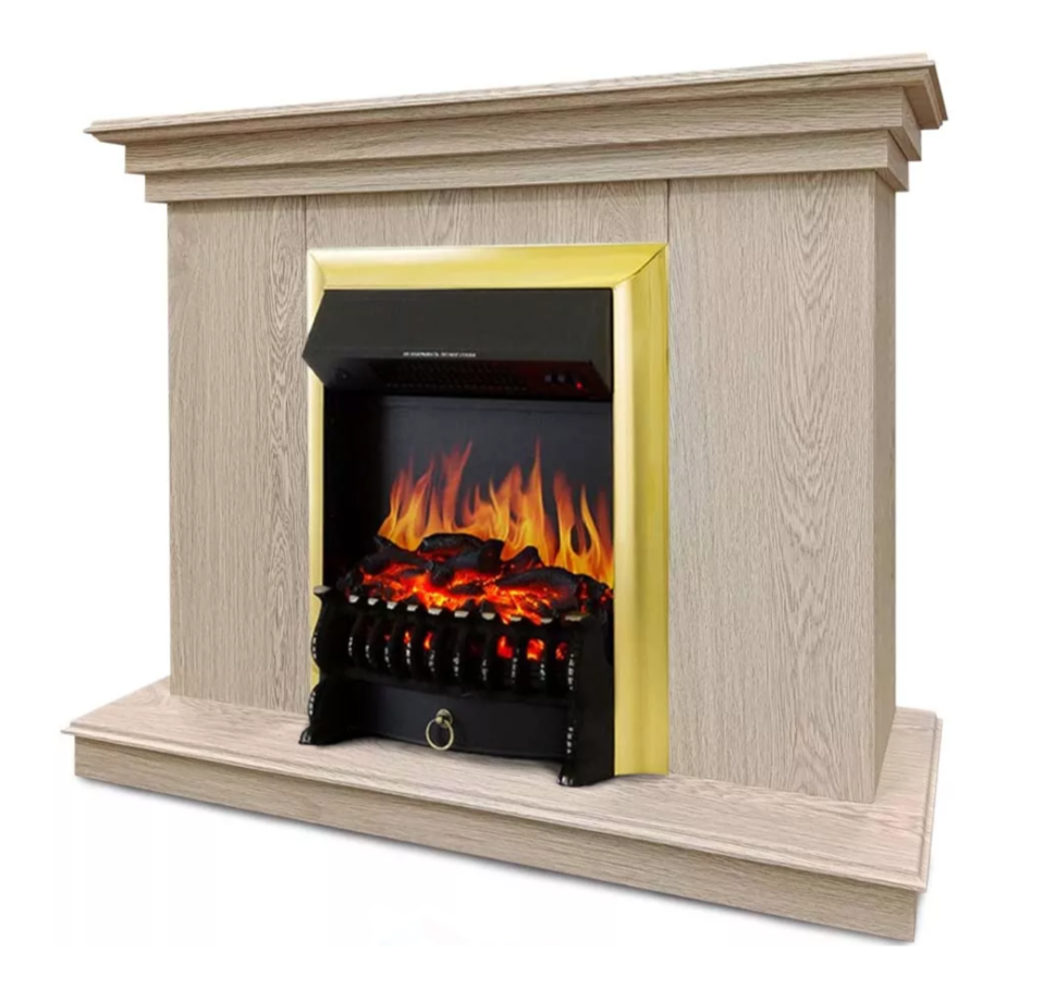 Каминокомплект Хорошие Камины Марс с очагом Royal Flame Fobos FX Brass сосна